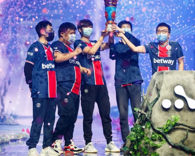 team-lmht-trung-quoc-4